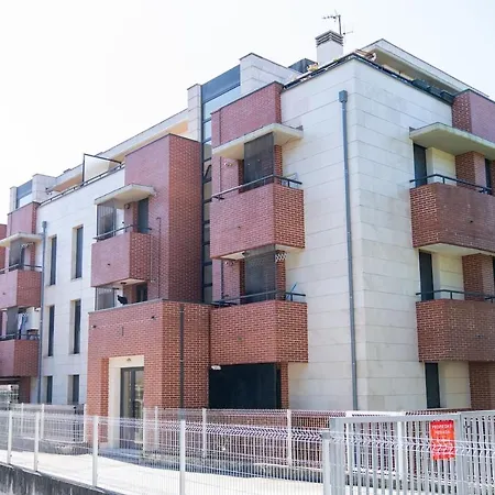 Piso Nuevo Cerca De Santander Apartment *